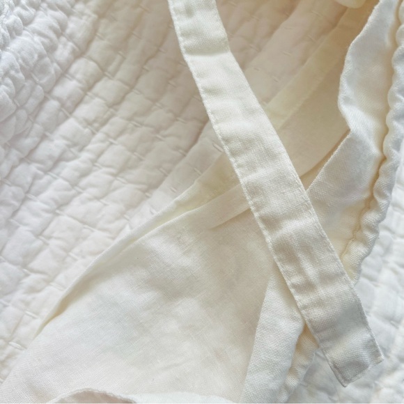Pottery Barn Pick-Stitch Handcrafted Cotton/Linen Quilted Sham. Standard size. - Picture 7 of 9